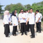 Respon Keluhan Masyarakat, Pemkab Bekasi Segera Lakukan Penanganan Jalan Longsor CBL