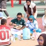 Jum’at Sehat, Plt Bupati Bekasi Senam dan Botram Bersama ASN di Plaza Pemda